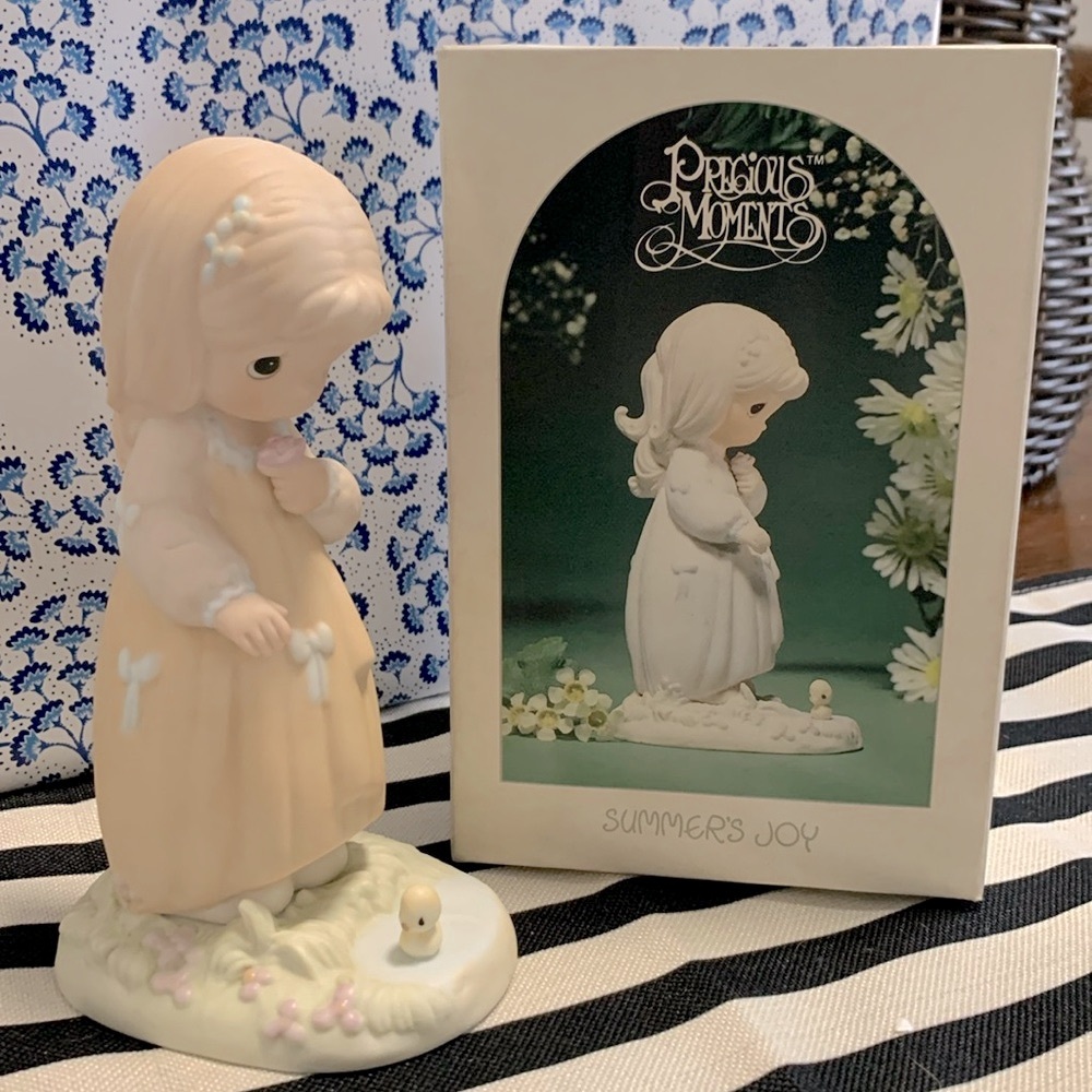 Summer’s Joy: Vintage 1984 Precious Moments Figurine
